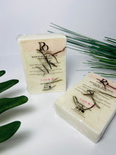 Cargar imagen en el visor de la galería, Jabón de romero/ Rosemary soap